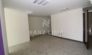 PALAS ATENEA: ESPACIOS PARA OFICINAS, SEGUROS, AMPLIOS, ILUMINADOS, AREAS JARDIN