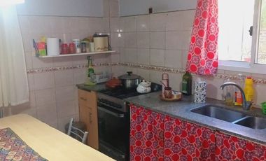 VENTA Gran ubicación casa con 2 dormitorios y 420 metros cuadrados de lote APTA CRÉDITO
