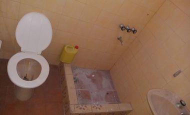 VENTA Gran ubicación casa con 2 dormitorios y 420 metros cuadrados de lote APTA CRÉDITO