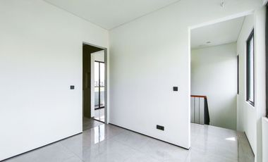 Rumah Idaman 2 Lantai Dekat Mall Ciputra Cibubur Dibantu KPR J-29301