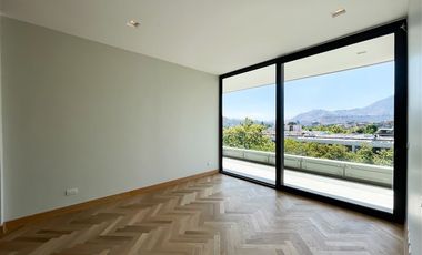 Depto Penshouse DUPLEX en venta de 3 dorm. en Vitacura