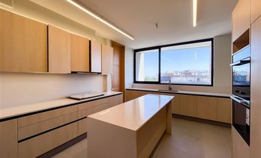 Depto Penshouse DUPLEX en venta de 3 dorm. en Vitacura