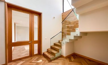 Depto Penshouse DUPLEX en venta de 3 dorm. en Vitacura