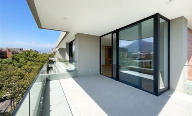 Depto Penshouse DUPLEX en venta de 3 dorm. en Vitacura