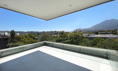 Depto Penshouse DUPLEX en venta de 3 dorm. en Vitacura