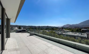 Depto Penshouse DUPLEX en venta de 3 dorm. en Vitacura