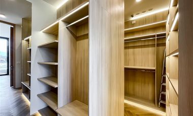 Depto Penshouse DUPLEX en venta de 3 dorm. en Vitacura