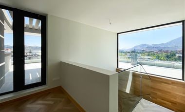 Depto Penshouse DUPLEX en venta de 3 dorm. en Vitacura