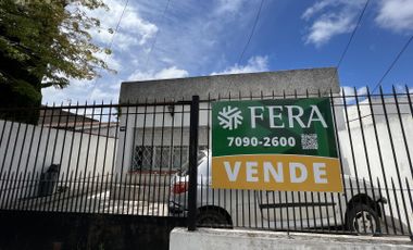 Venta casa 4 ambientes con patio en Bernal Oeste (32216)