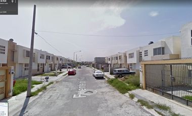 Renta lote  9000m Empresa o nave,  en Avenida Israel Cavazos, Guadalupe, Nuevo Leon