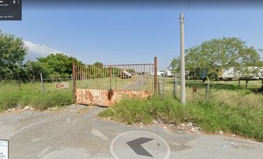 Renta lote  9000m Empresa o nave,  en Avenida Israel Cavazos, Guadalupe, Nuevo Leon
