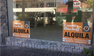 LOCAL EN VENTA, SOBRE AVENIDA BS AS!