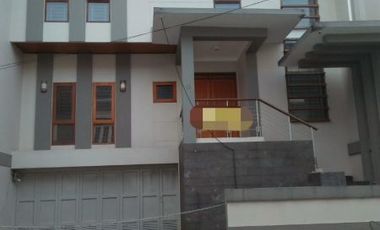 Dijual Rumah Siap Huni One Gate Komplek Setra Duta Dekat Pintu Tol Pasteur