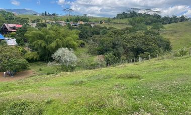 lote en venta en la cumbre. Cod V15439