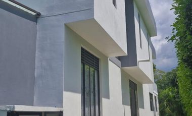 casa en venta en la mesa. Cod V8637575