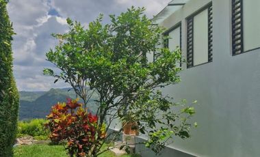 casa en venta en la mesa. Cod V8637575