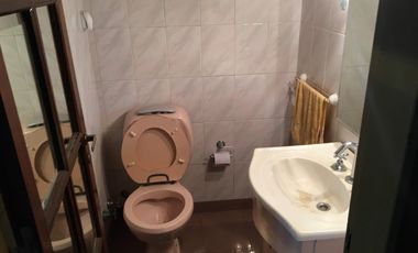 SE VENDE CHALET HERMOSO - CALLE 80 Y 57