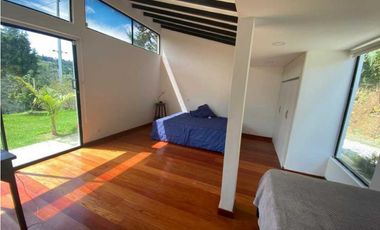 Finca en El Retiro 12.000 m² con casa y bosque de eucalipto