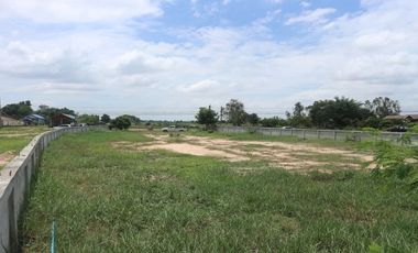 2 Ngaan of Fenced Land For Sale In Nong Mek, Maha Sarakham,