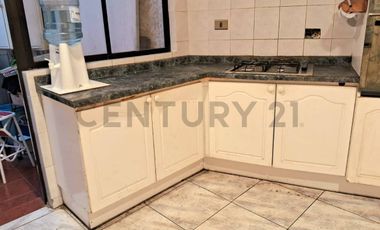 Se vende hermosa casa vista al mar Jardines de sur