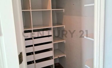 Se vende hermosa casa vista al mar Jardines de sur