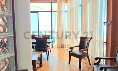 Se vende hermosa casa vista al mar Jardines de sur