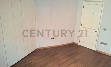 Se vende hermosa casa vista al mar Jardines de sur