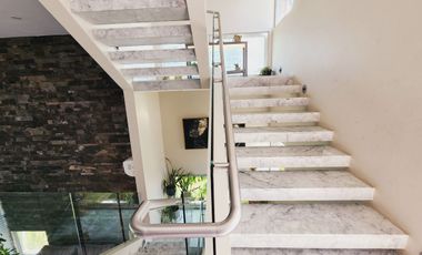 Residencia en VENTA CON TERRENO DE 908 M2 fracc PLAYAS DEL CONCHAL