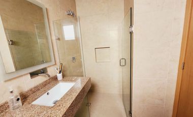 Residencia en VENTA CON TERRENO DE 908 M2 fracc PLAYAS DEL CONCHAL
