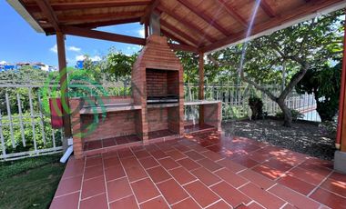 casa en arriendo en cañaveral. Cod A14055