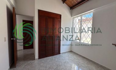 casa en arriendo en cañaveral. Cod A14055