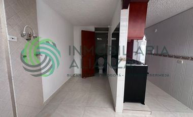 casa en arriendo en cañaveral. Cod A14055