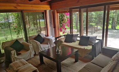 Casa - Highland Park