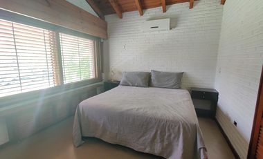 Casa - Highland Park