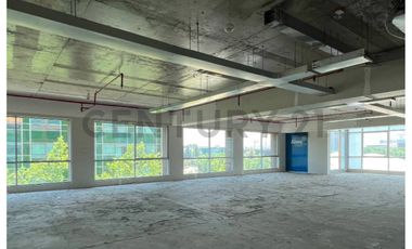 OFICINA EN ARRIENDO CIUDAD EMPRESARIAL HUECHURABA