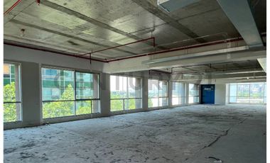 OFICINA EN ARRIENDO CIUDAD EMPRESARIAL HUECHURABA