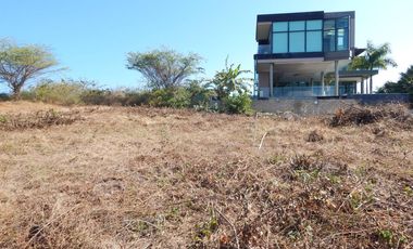 lote en venta en pradomar. Cod V84703