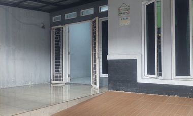 Rumah Minimalis LT 72 Dekat Mall Ciputra Cibubur Bebas Banjir J-45890