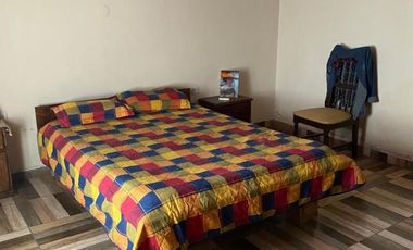 CASA EN VENTA EN  LANUS ESTE.
