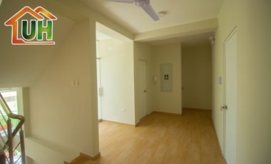ID 00512-VENTA CASA PUCALLPA - DE ESTRENO -  CON PISCINA-A.T 250 m2
