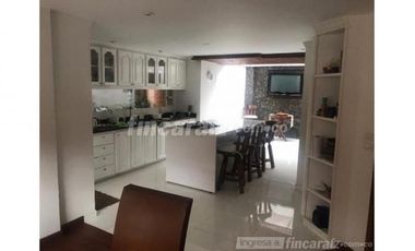 casa campestre en venta en san angel. Cod V2076