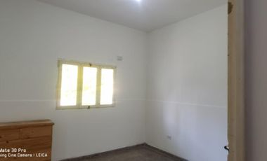 BOULOGNE SUR MER - VENTA DOS LOCALES CON UN DTO. FONDO En LOTE PROPIO - sobre Av. Rolón