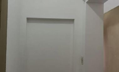 BOULOGNE SUR MER - VENTA DOS LOCALES CON UN DTO. FONDO En LOTE PROPIO - sobre Av. Rolón