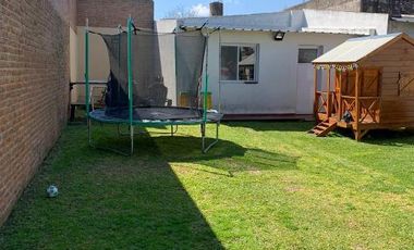Casa en venta en Ramos Mejia Sur