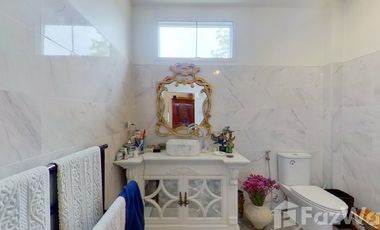 2 Bedroom House for sale in Ban Waen, Chiang Mai