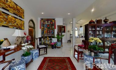 2 Bedroom House for sale in Ban Waen, Chiang Mai