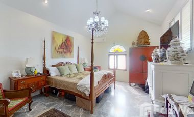 2 Bedroom House for sale in Ban Waen, Chiang Mai