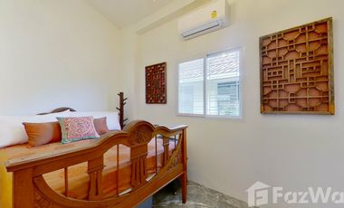 2 Bedroom House for sale in Ban Waen, Chiang Mai