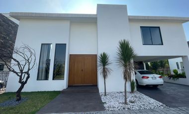 Casa residencial en Venta, Fracc. Aureal, zona Morillotla, Cholula, Puebla