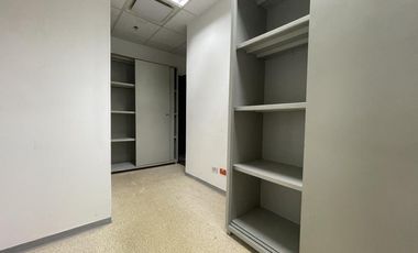 oficina en arriendo en chico norte. Cod A10136